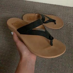 OluKai Sandals